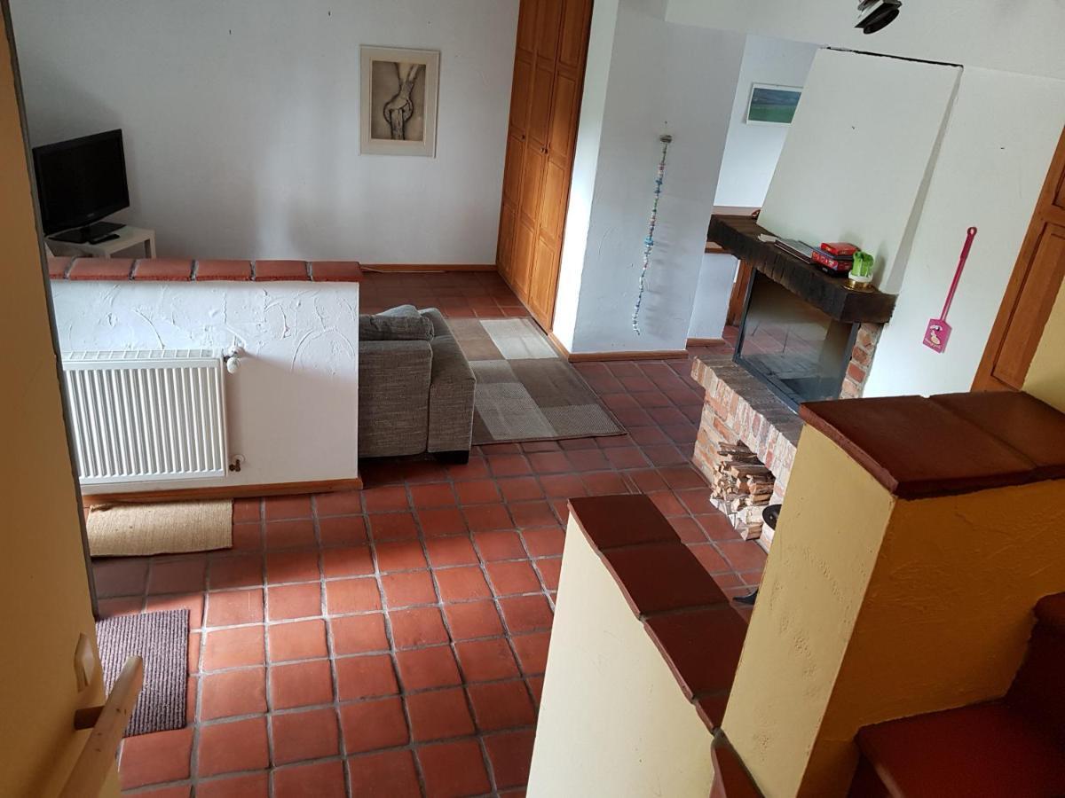 Grosse Wohnung / Haushaelfte In Peetzig Am See Angermunde Exterior photo